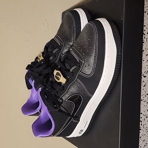 NIKE Air Force 1 Low '07 LV8 EMB Champion Lakers Size 5 Youth (Woman's 6.5) NIB!
